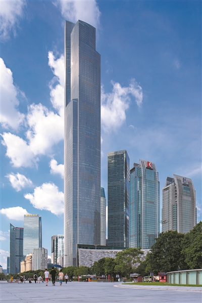 ②广州周大福金融中心（东塔） 位于新城市中轴线的东侧，总建筑面积50