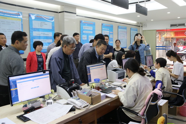 广州外来人口管理局_好消息 惠及100万外来人口 落户广州的捷径在这里(3)