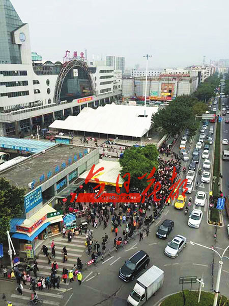广州市有多少人口_人和地铁站 广州地铁人和站 广州人和地铁站图 广州人和地