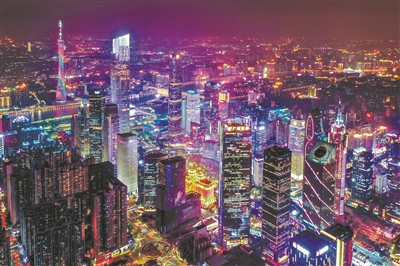 广州珠江新城CBD繁华璀璨的都市夜色。