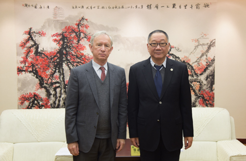 张建华副秘书长会见法国国家技术科学院副院长布鲁诺·雅里院士一行