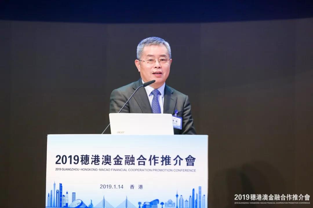 中国社会科学院学部委员、 国家金融与发展实验室理事长李扬