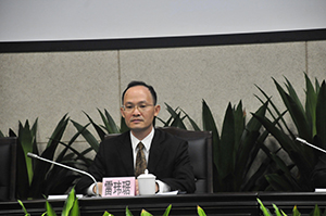 广州市人民政府港澳事务办公室副主任雷玮琚