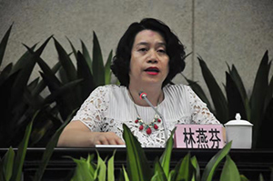 广州市体育局党组副书记、副局长林燕芬