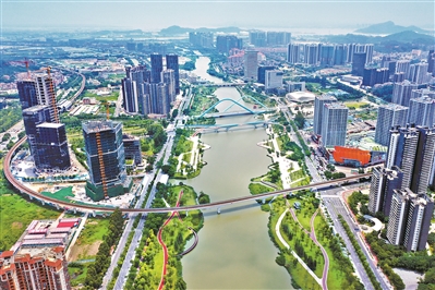 从高空俯瞰南沙区“城市客厅”——蕉门河碧道。 