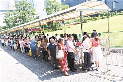 十一黄金周广州旅游游客量达1472