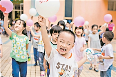 广州将儿童的根本需求纳入城市规划中。