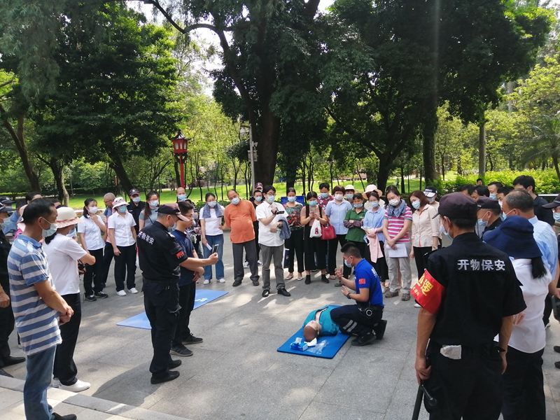 2心肺复苏培训.jpg
