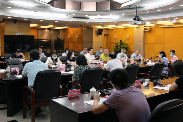 8Y8A3414x.jpg