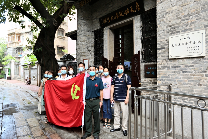 相片2.jpg