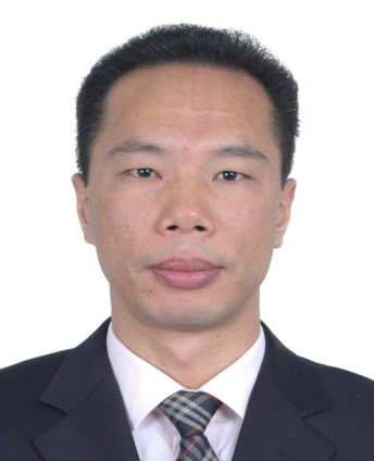 陈容秋照片.png