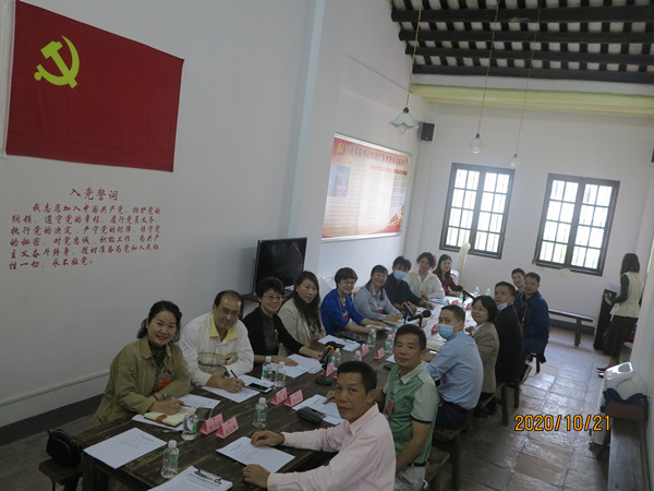 已选照片2 _副本.jpg