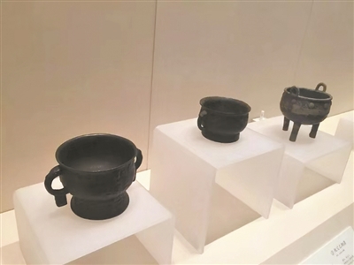 “字字珠玑——广州博物馆藏有铭铜器展”展品.jpg