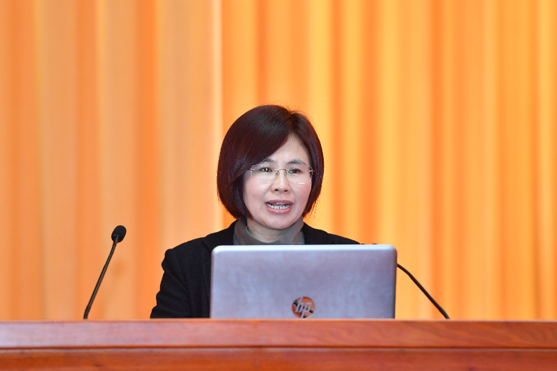 徐丹委员代表民盟广州市委员会发言