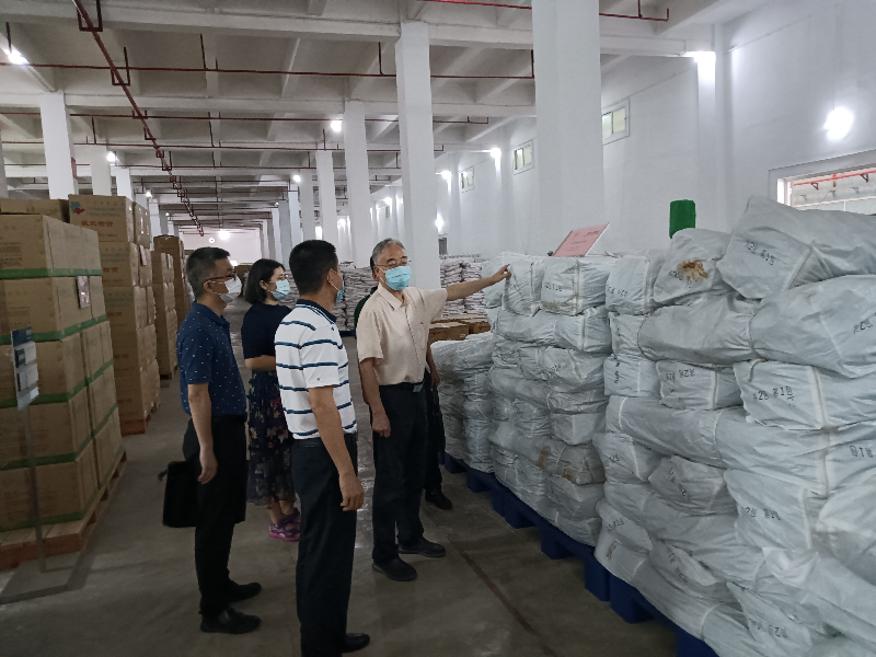 市发展改革委多措并举保障救灾物资供应备战暴雨天气.jpg