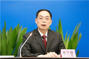 广州市人社局人力资源市场服务中心主任李汉章.jpg