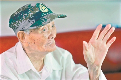 广州开展“八一”走访慰问将关心关爱送到百岁老兵身边