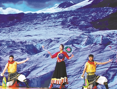 对口帮扶地区带来精彩的文化旅游演出。
